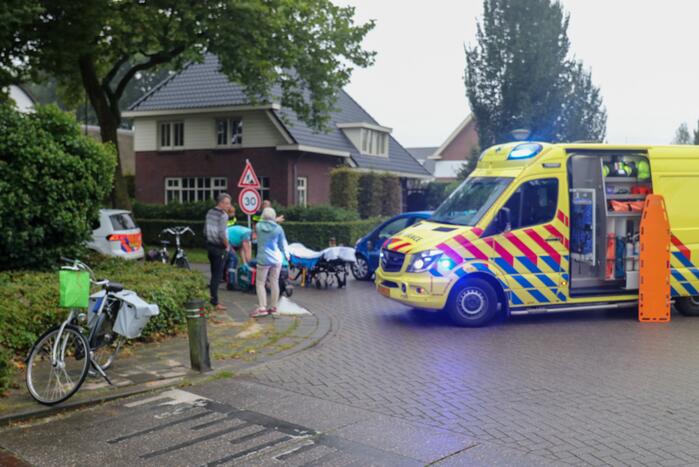 Fietsster aangereden door auto