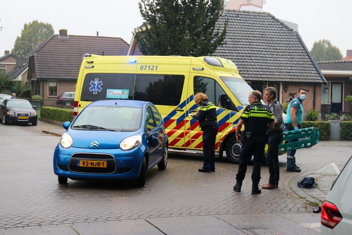 Fietsster aangereden door auto