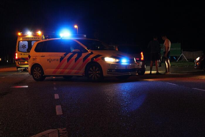 Fietser gewond na botsing met auto