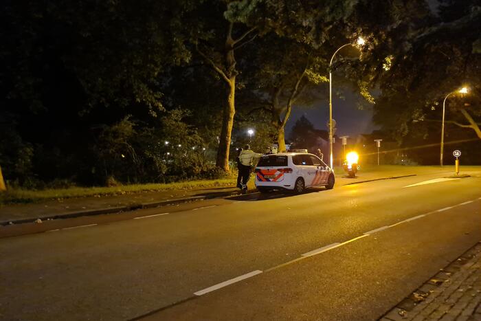 Politie zoekt met man en macht naar overvallers van snackbar