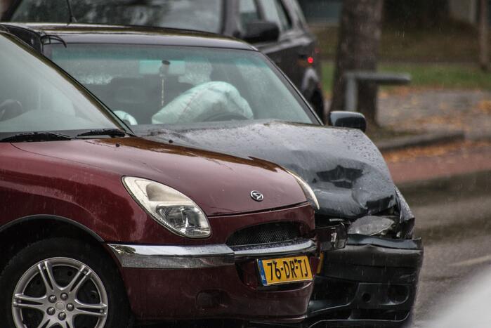 Persoon gewond bij verkeersongeval