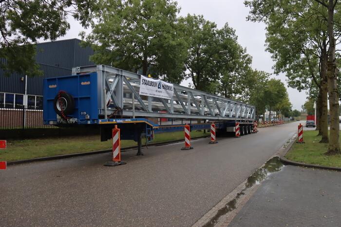 Grote hijsklus bij Mars fabriek