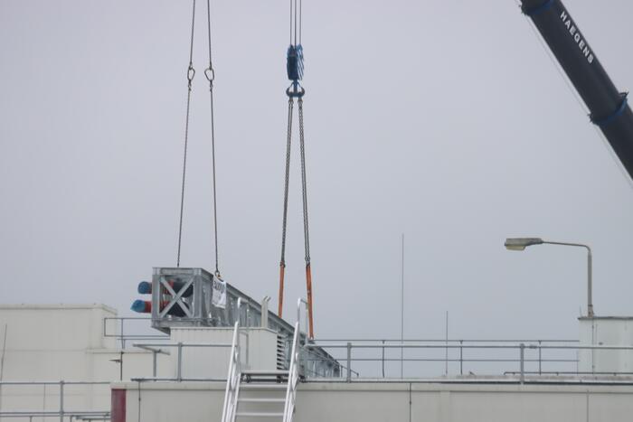 Grote hijsklus bij Mars fabriek