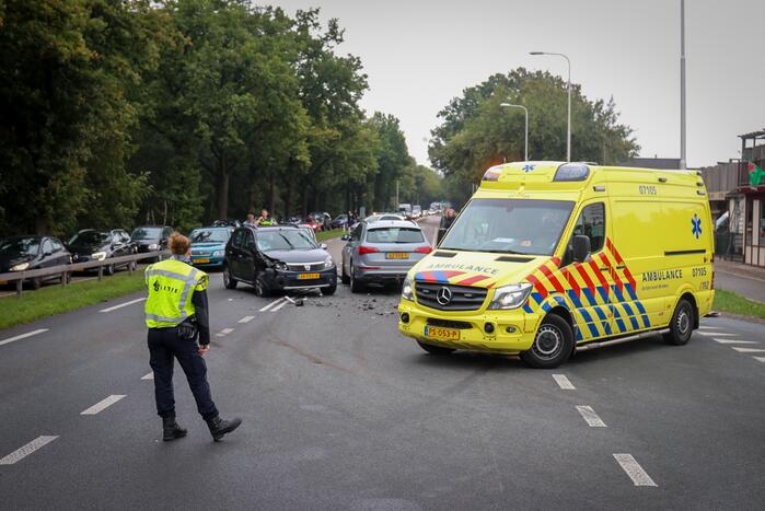 Meerdere gewonden bij aanrijding