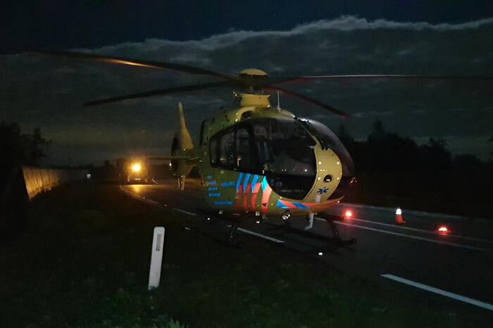 Persoon overleden bij zwaar ongeval tussen meerdere voertuigen