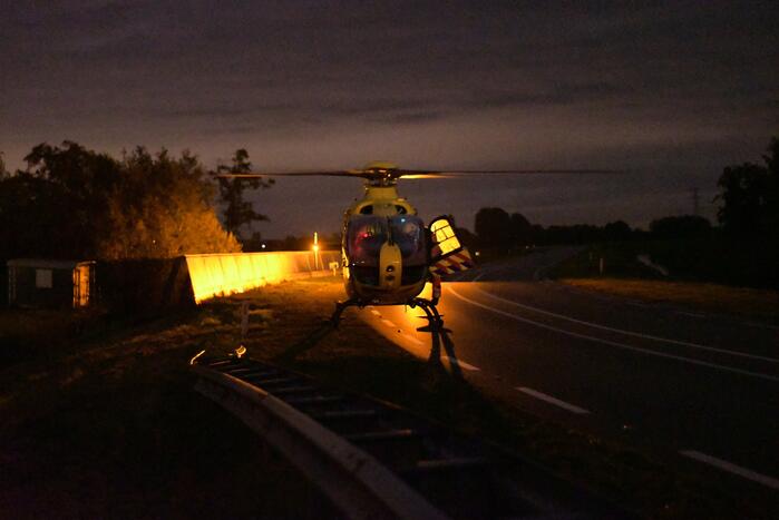 Persoon overleden bij zwaar ongeval tussen meerdere voertuigen