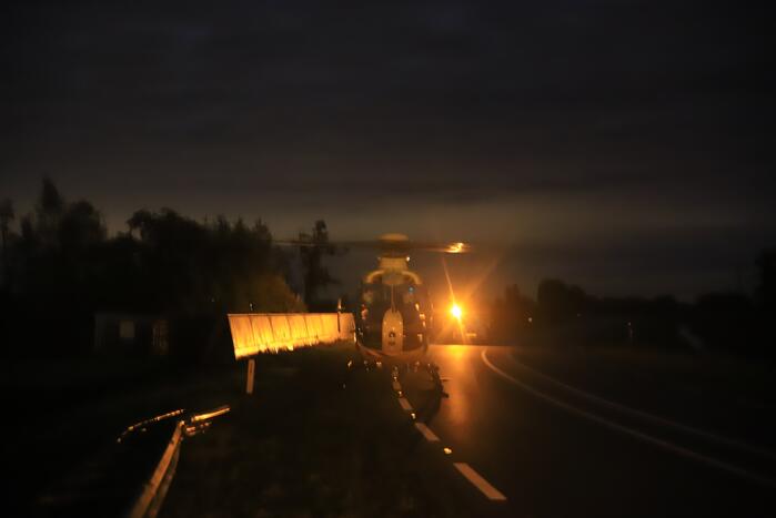 Persoon overleden bij zwaar ongeval tussen meerdere voertuigen