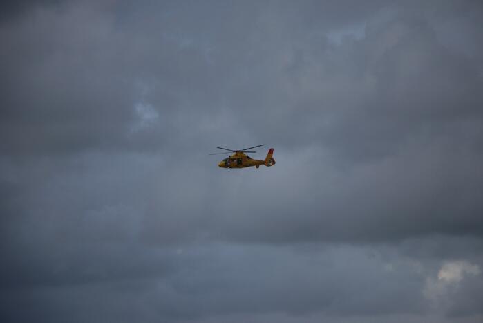 Grote zoekactie langs kust naar vermiste persoon in zee