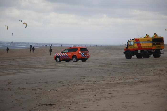 Grote zoekactie langs kust naar vermiste persoon in zee