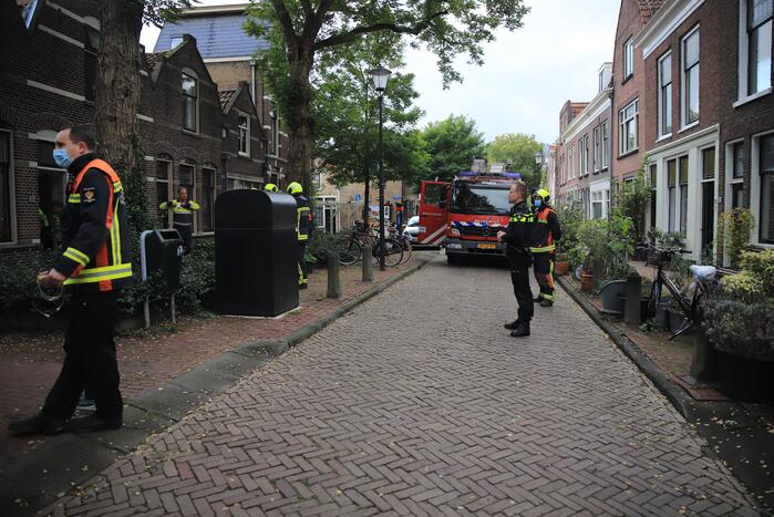 Klusser doorboort gasleiding in woning