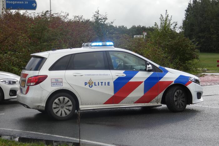 Fietser ernstig gewond na botsing met auto