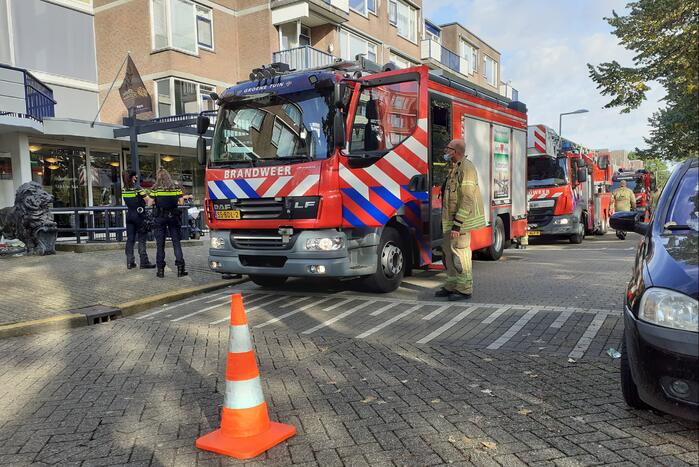 Appartement op tweede verdieping vol rook na brand in keuken