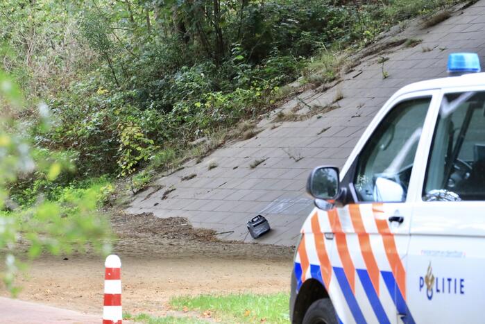 Mogelijk explosief aangetroffen onder viaduct