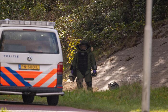 Mogelijk explosief aangetroffen onder viaduct