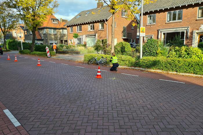 Fietser gewond door aanrijding met auto