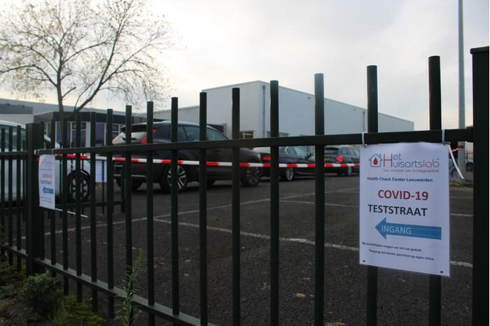Covid-19 drive-thru-teststraat U-Diagnostics geopend
