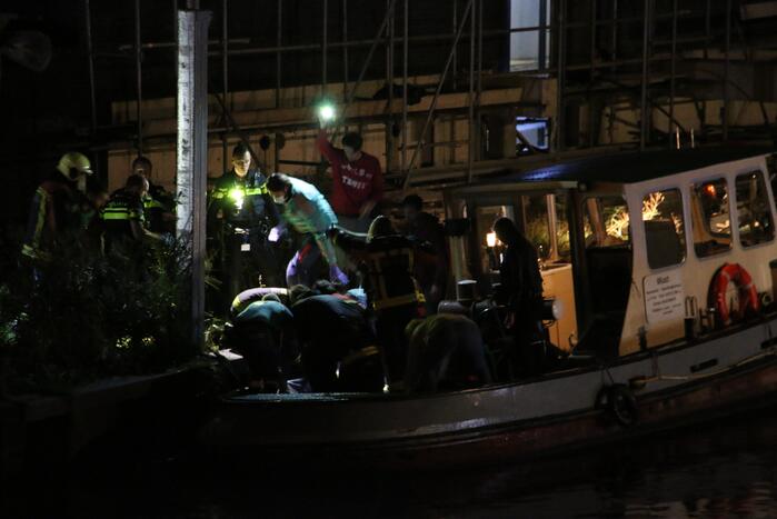 Twee boten in aanvaring met elkaar, meerdere personen gewond