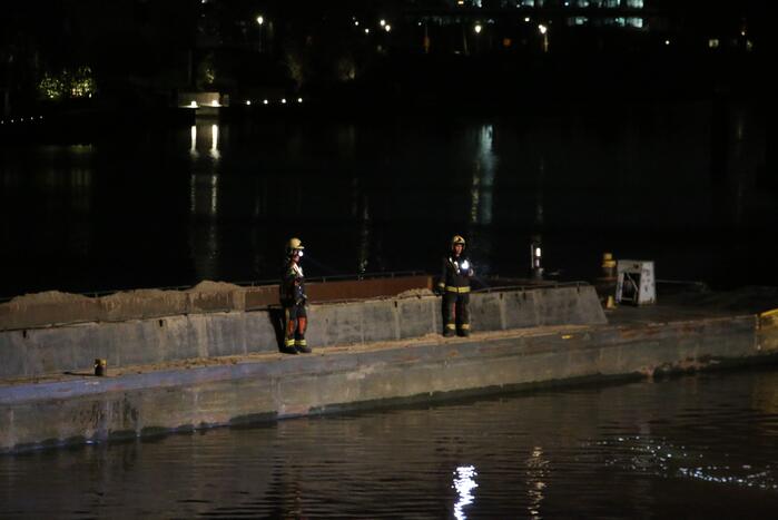 Twee boten in aanvaring met elkaar, meerdere personen gewond
