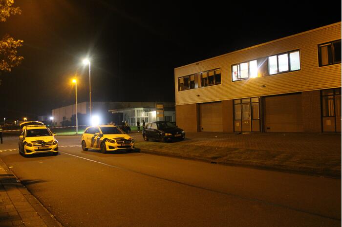 Persoon gewond na vernieling met lachgas tank