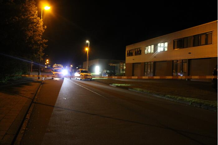 Persoon gewond na vernieling met lachgas tank