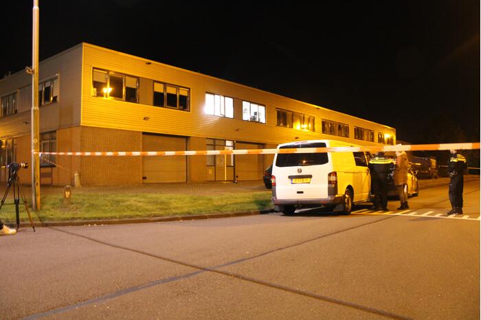 Persoon gewond na vernieling met lachgas tank