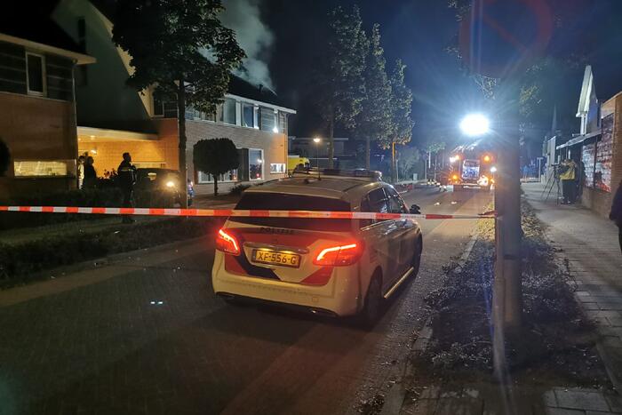 Vier gewonden bij felle woningbrand