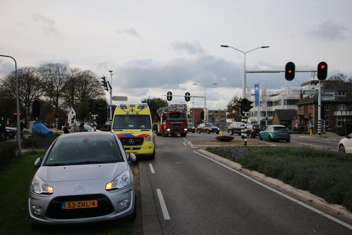 E-biker in botsing met personenauto