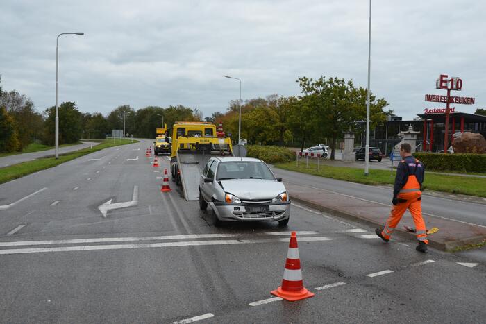 Kop-staart botsing tussen twee voertuigen