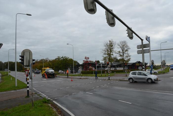 Kop-staart botsing tussen twee voertuigen