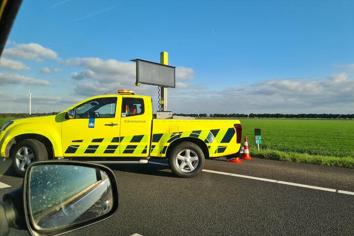 Ongeval tussen twee voertuigen op snelweg
