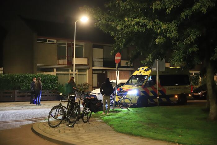 Fietser remt en slaat over de kop