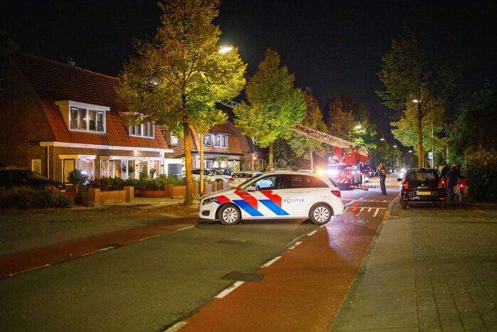 Brand in schoorsteen van woning