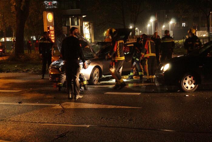 Ravage na botsing met meerdere personenauto's