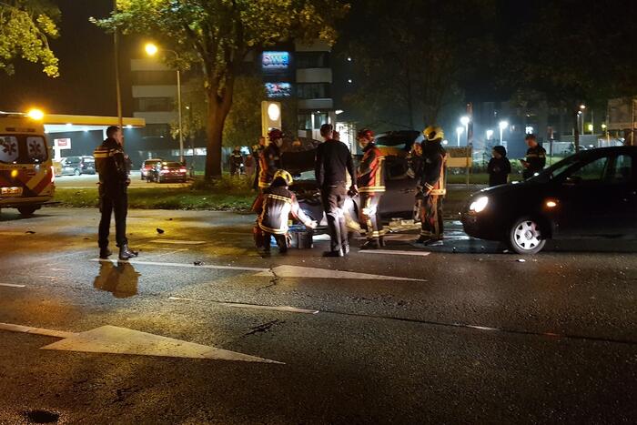 Ravage na botsing met meerdere personenauto's