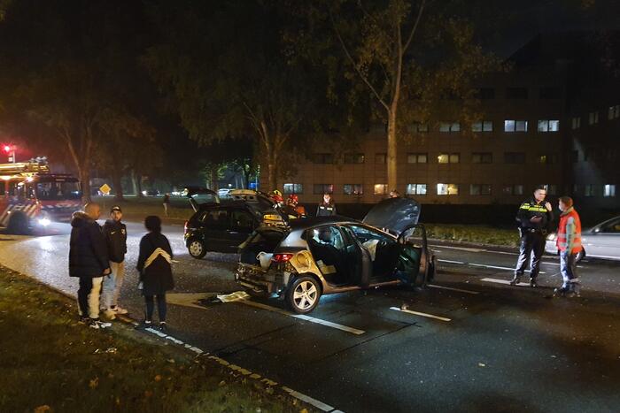 Ravage na botsing met meerdere personenauto's