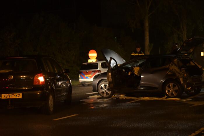 Ravage na botsing met meerdere personenauto's