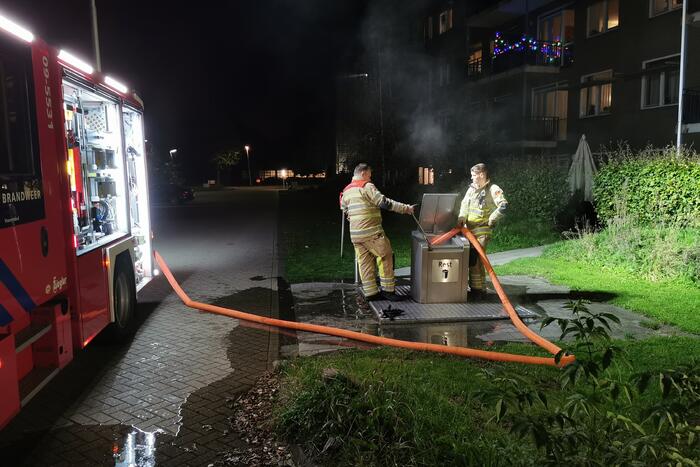 Flinke brand in ondergrondse container