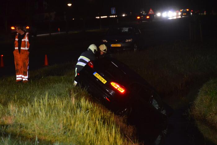 Bestuurder auto gewond bij botsing met tractor