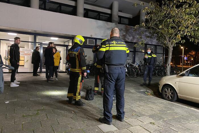 Meerdere bewoners geëvacueerd bij brand in appartementencomplex