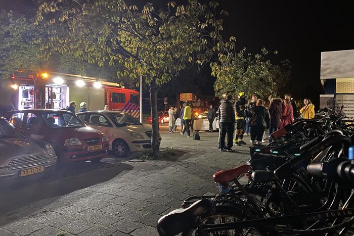 Meerdere bewoners geëvacueerd bij brand in appartementencomplex
