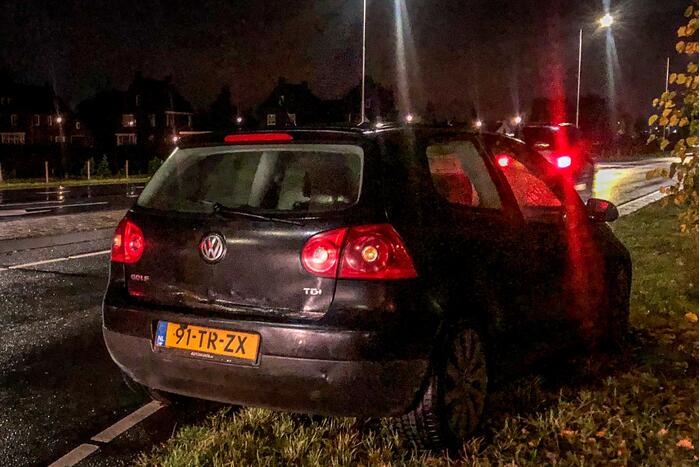 Veel schade bij kop-staart botsing voor stoplicht