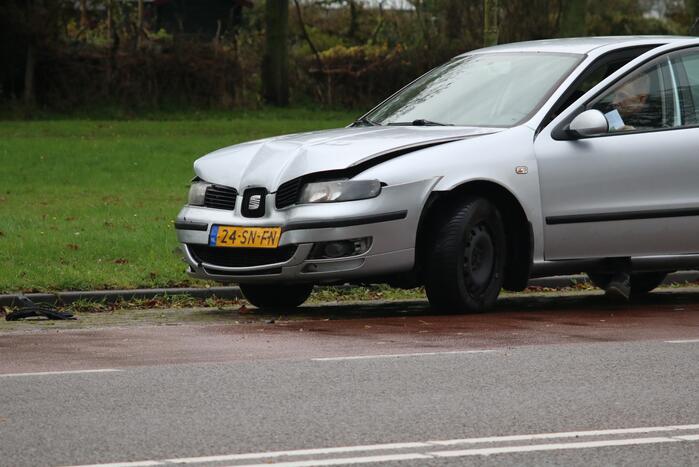 Schade na kop-staartbotsing
