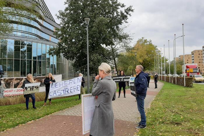 Demonstratie tegen slachten konikpaarden en heckrunderen Oostvaarderplassen