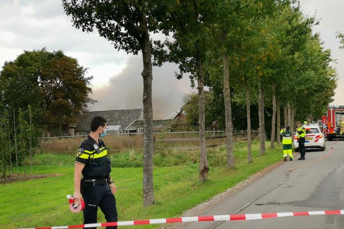 Uitslaande brand in schuur