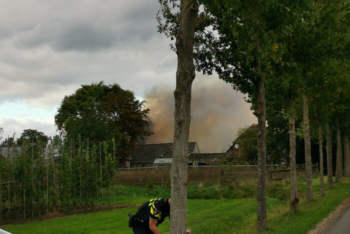 Uitslaande brand in schuur