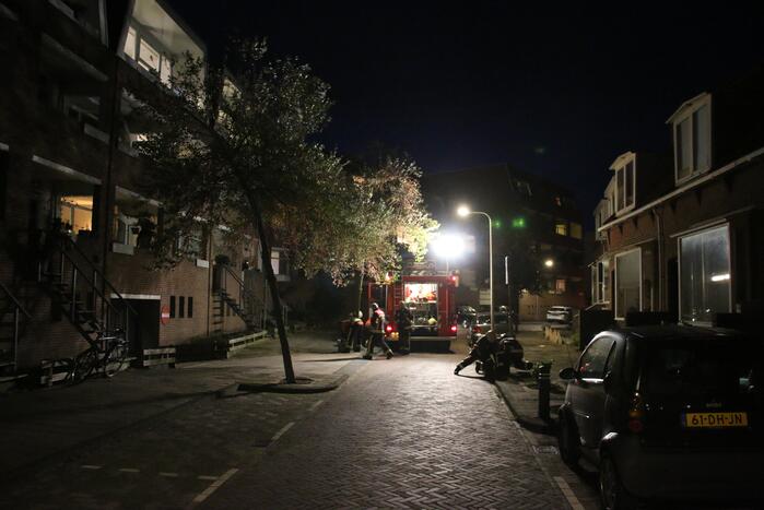 Boom dreigt op woningen te vallen