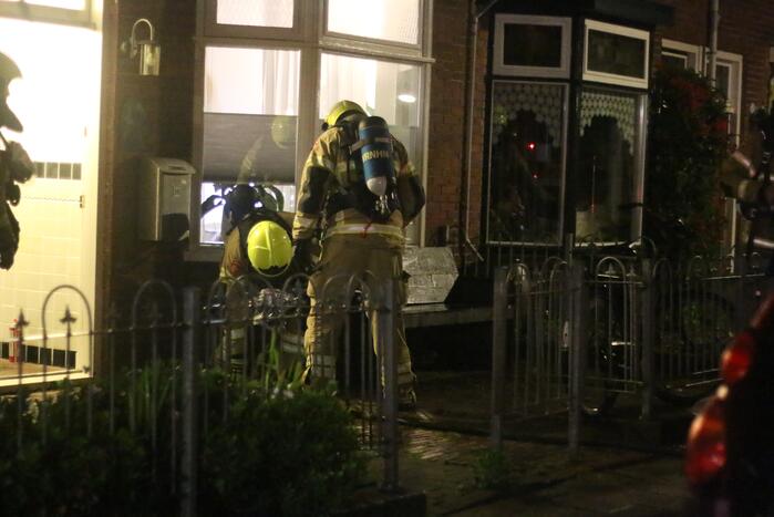 Brand in schoorsteen van woning