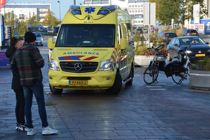 Fietser gewond na botsing met auto op beruchte oversteekplaats