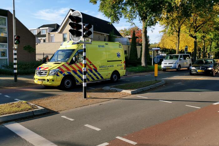 Fietser gewond door aanrijding met auto