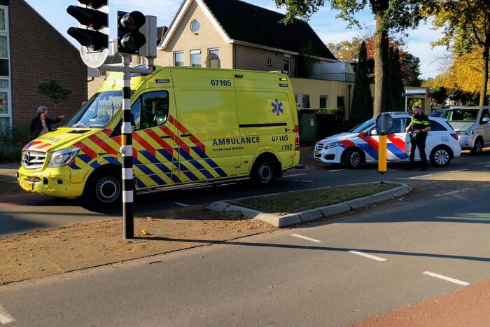 Fietser gewond door aanrijding met auto